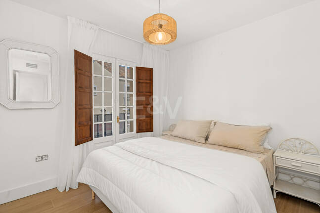 Casa adosada andaluza refinada a pasos de la playa en un entorno exclusivo