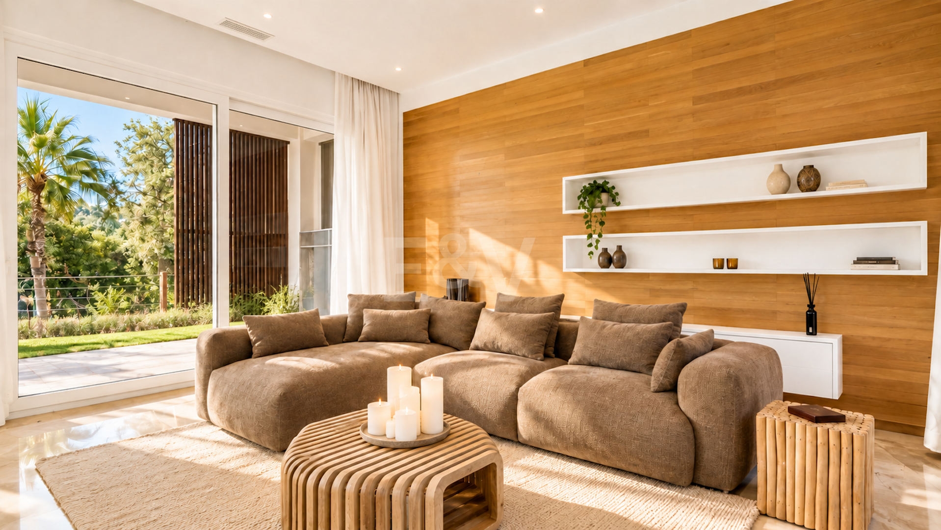 Villa contemporánea con vistas panorámicas al mar y a la montaña en El Rosario, Marbella Este
