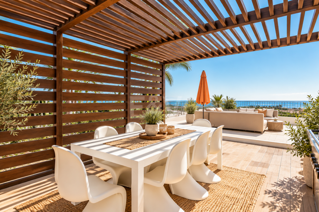 Villa contemporánea con vistas panorámicas al mar y a la montaña en El Rosario, Marbella Este
