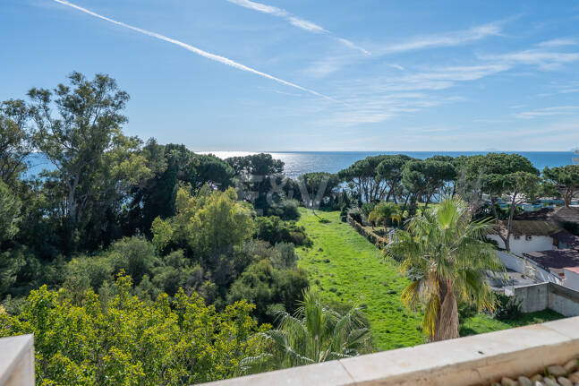 Exclusive Beachside Apartament z widokiem na morze panoramiczne na Golden Mile