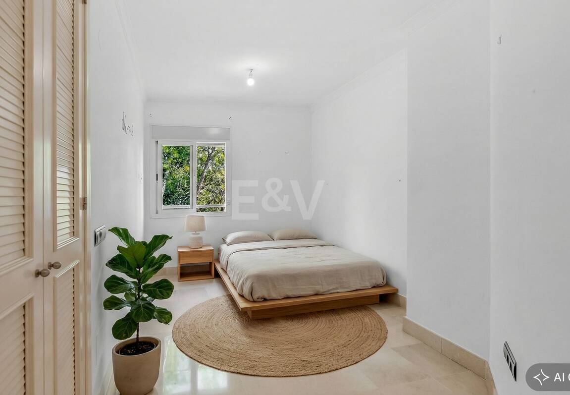 Exclusive Beachside Apartament z widokiem na morze panoramiczne na Golden Mile