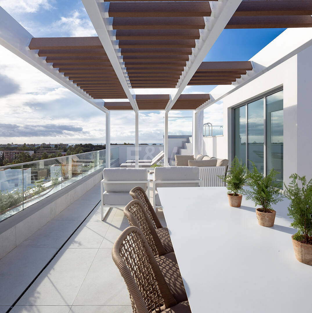 Brand New 3-Bedroom Penthouse with Private Pool and Unique Golf Views in Santa Clara