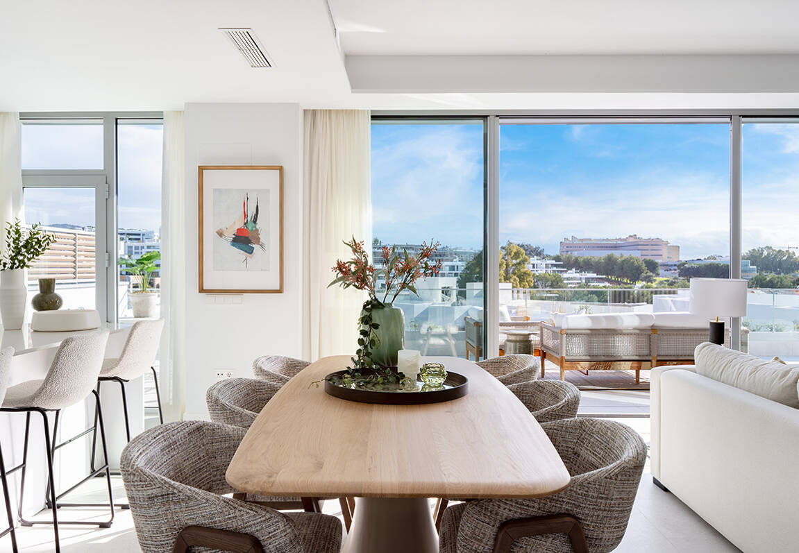 Brand New 3-Bedroom Penthouse with Private Pool and Unique Golf Views in Santa Clara