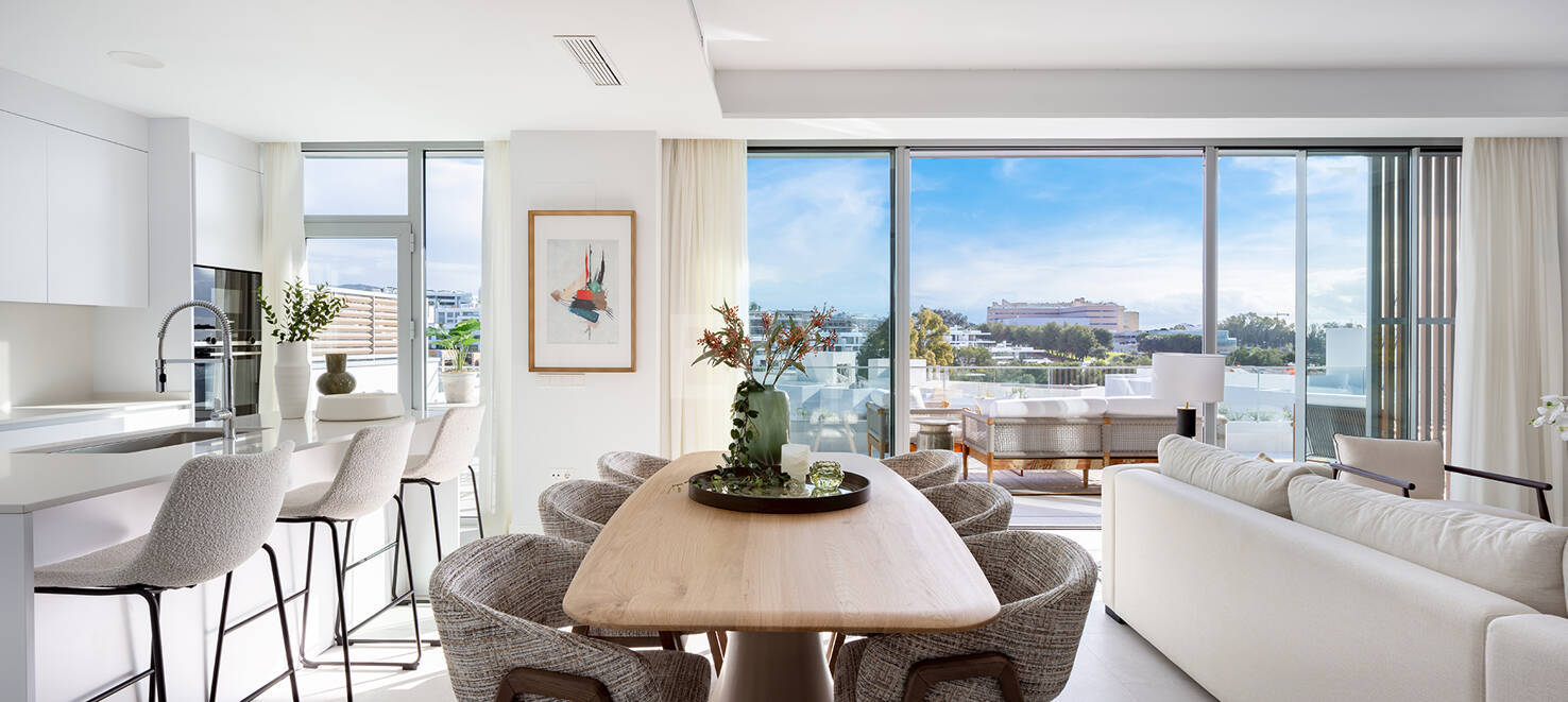 Nouveau Penthouse 3 chambres avec piscine privée et vue unique sur le golf à Santa Clara