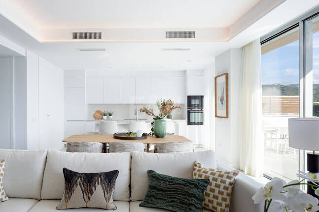 Brand New 3-Bedroom Penthouse with Private Pool and Unique Golf Views in Santa Clara