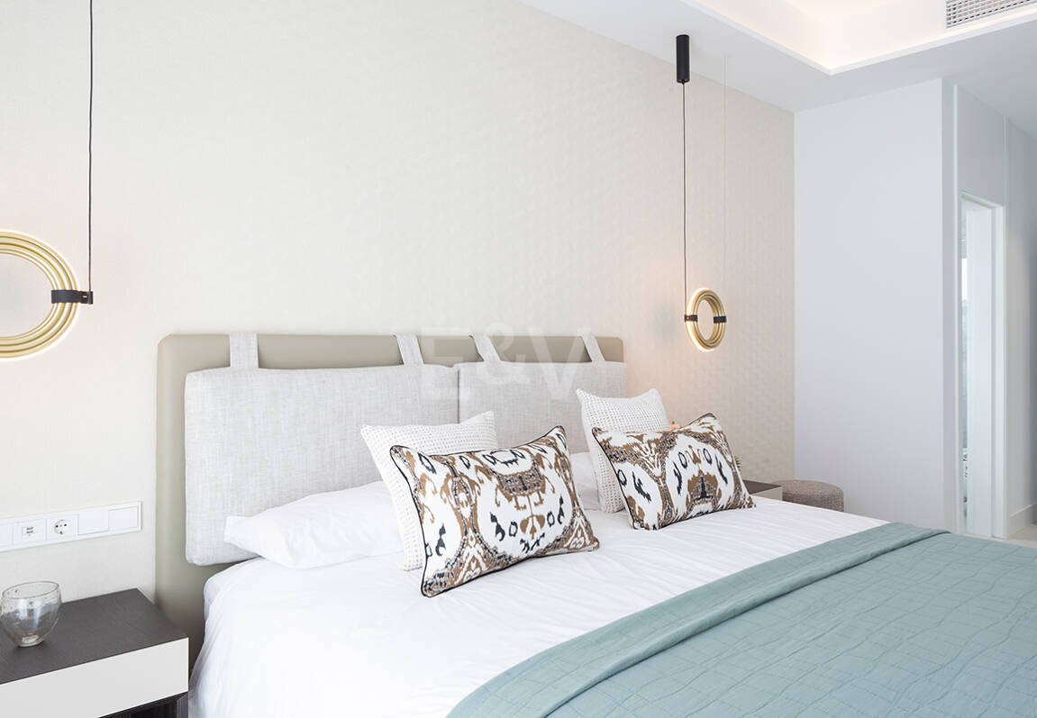 Brand New 3-Bedroom Penthouse with Private Pool and Unique Golf Views in Santa Clara