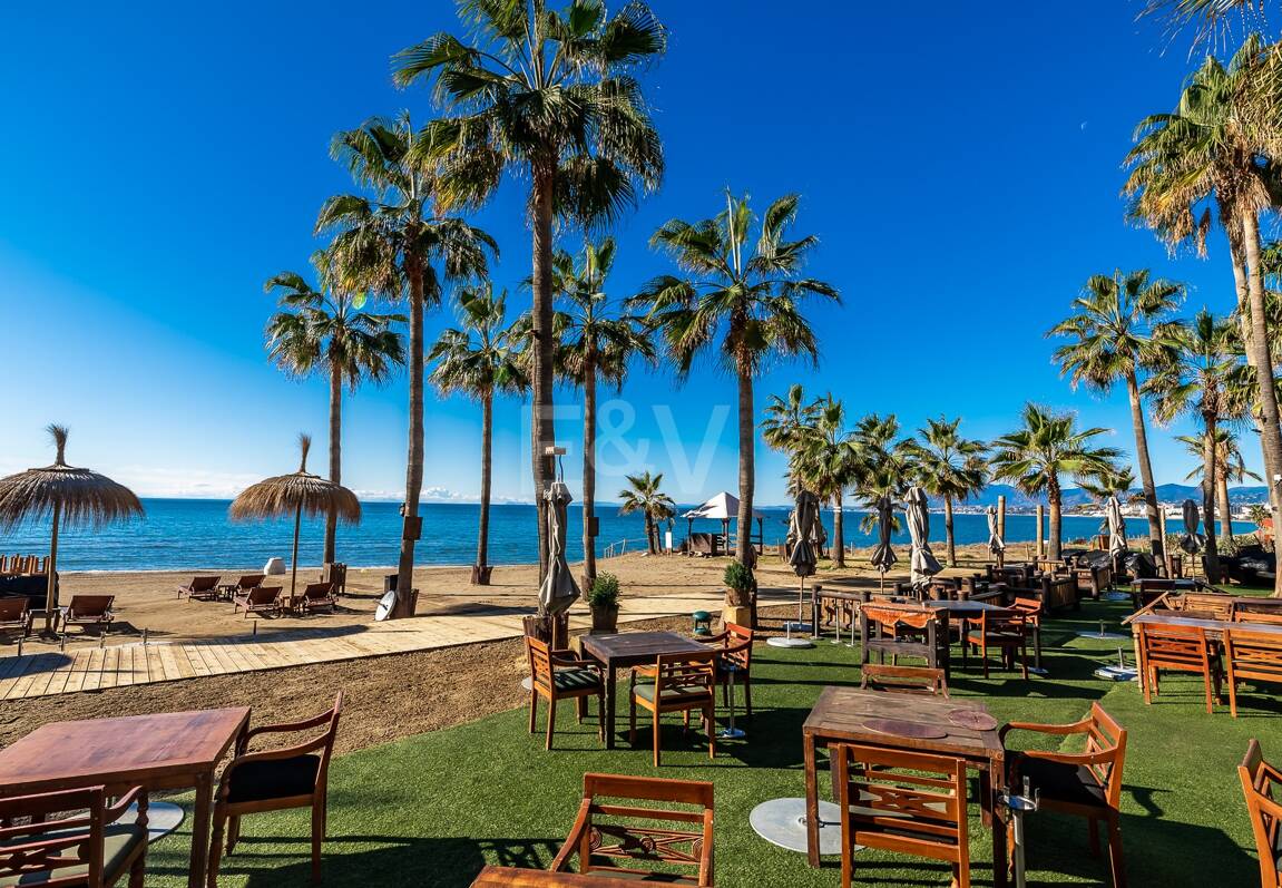 Brand New 3-Bedroom Penthouse with Private Pool and Unique Golf Views in Santa Clara