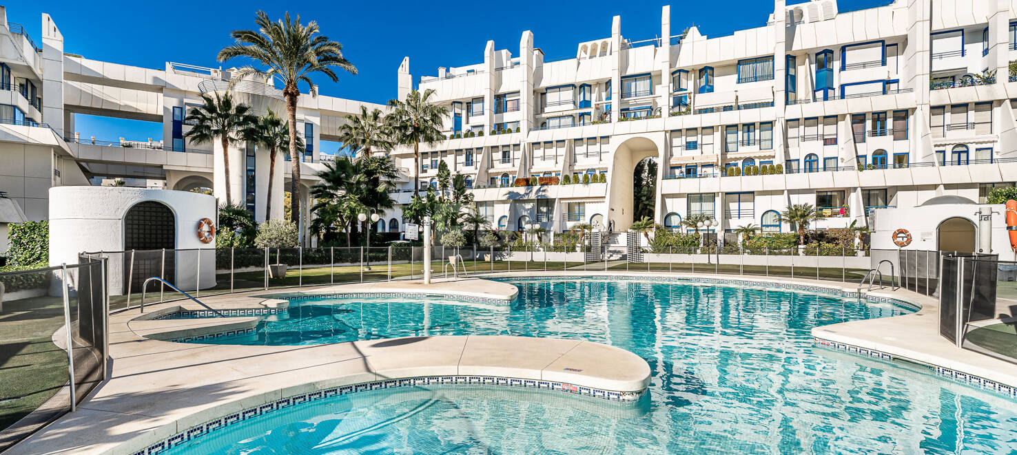 Second-Line Beach Apartment in the Heart of Marbella