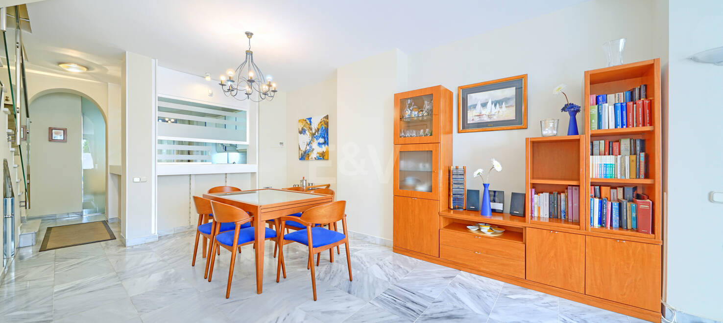 Second-Line Beach Apartment in the Heart of Marbella