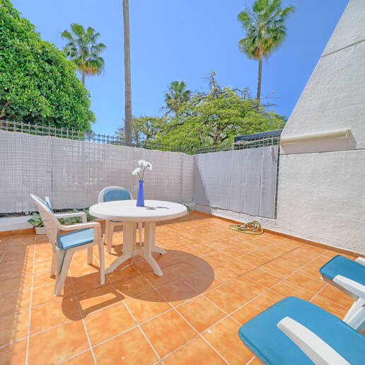 Second-Line Beach Apartment in the Heart of Marbella