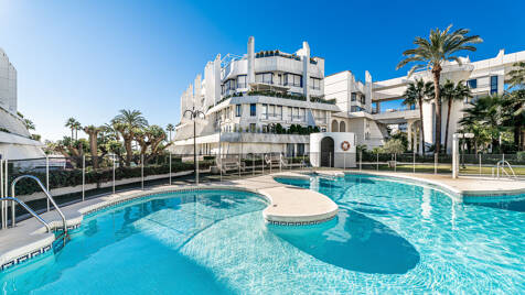 Second-Line Beach Apartment in the Heart of Marbella