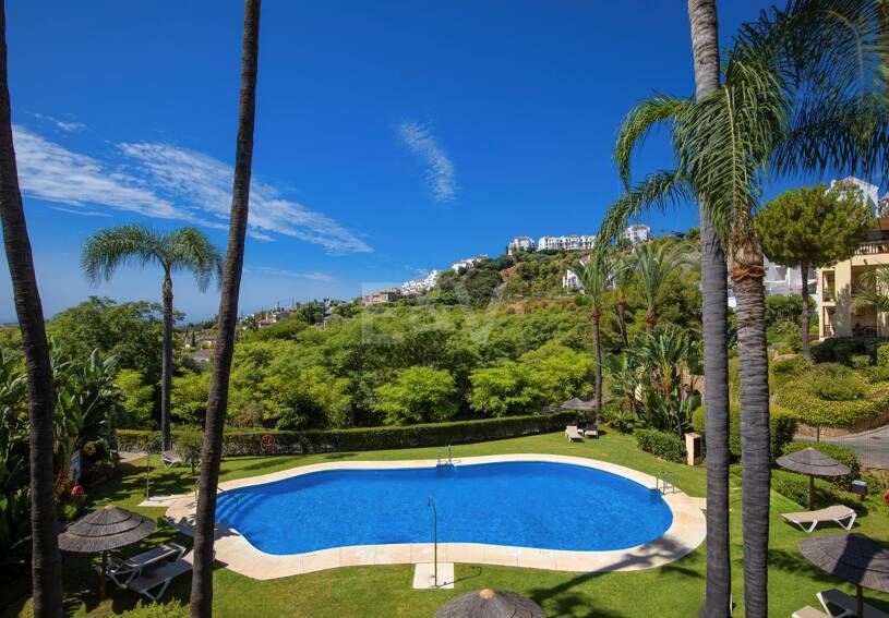 Wohnung mit wunderschönem Meerblick und Zugang zur Golfgemeinschaft