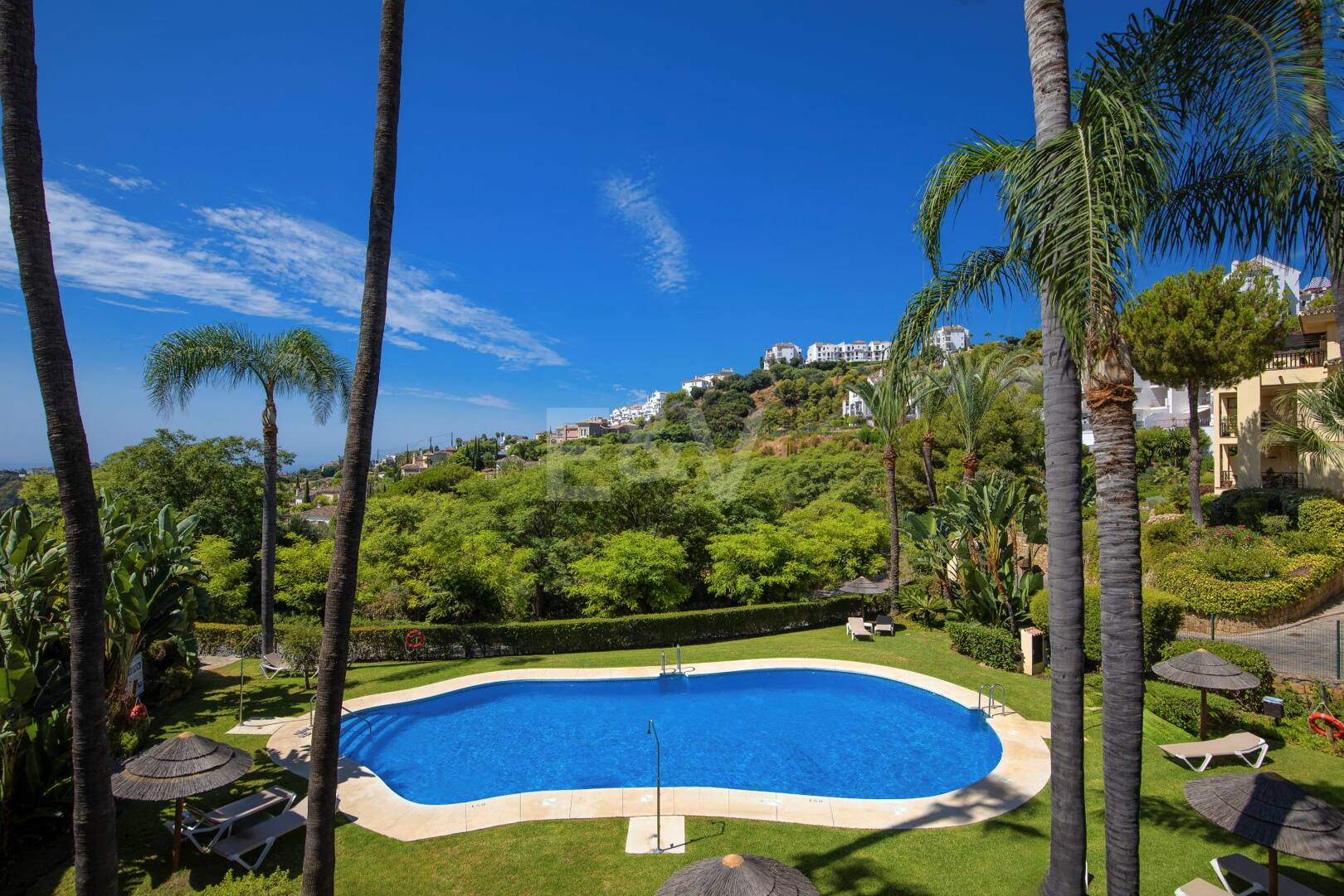 Appartement avec belle vue sur la mer et accès communautaire au golf