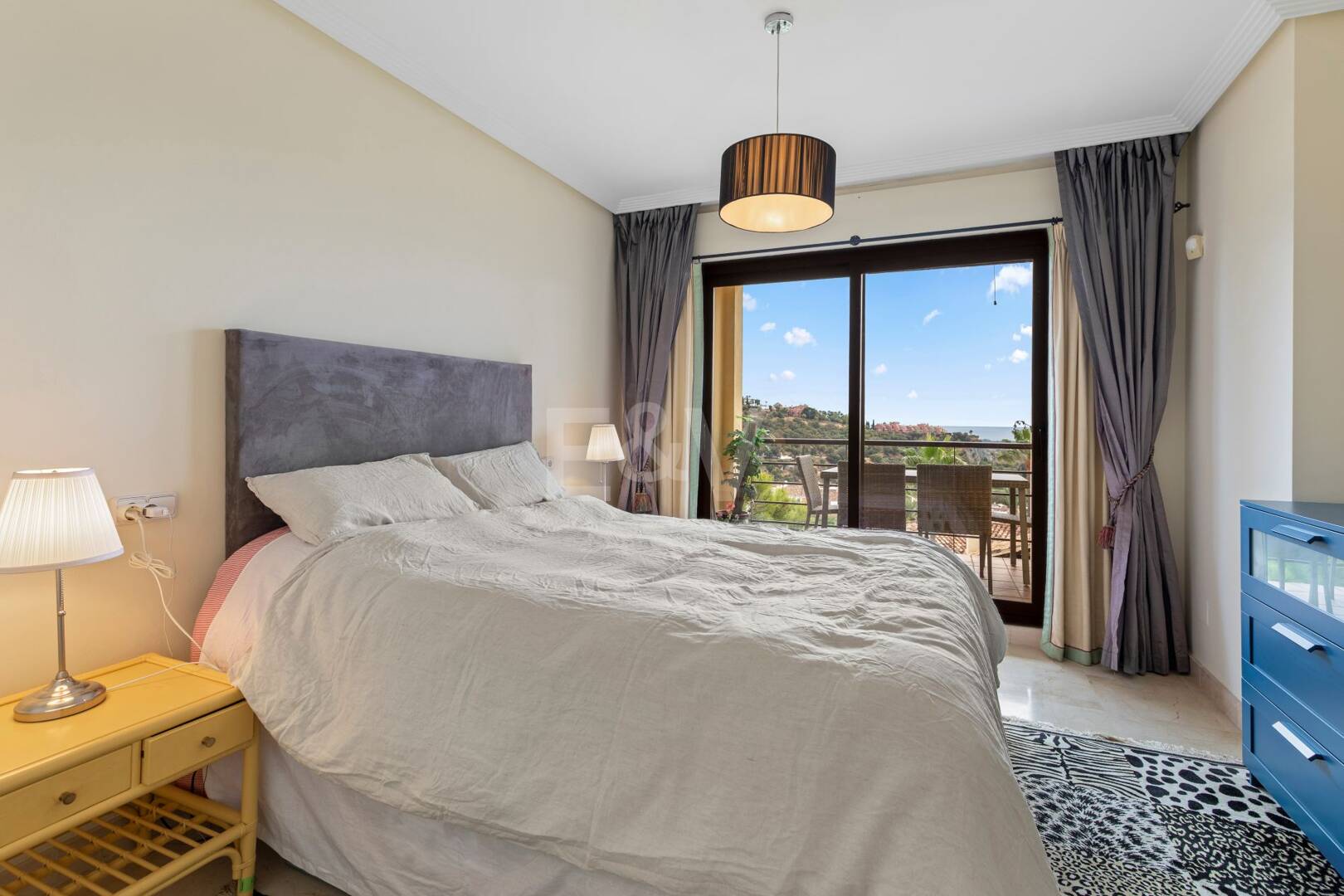 Appartement avec belle vue sur la mer et accès communautaire au golf