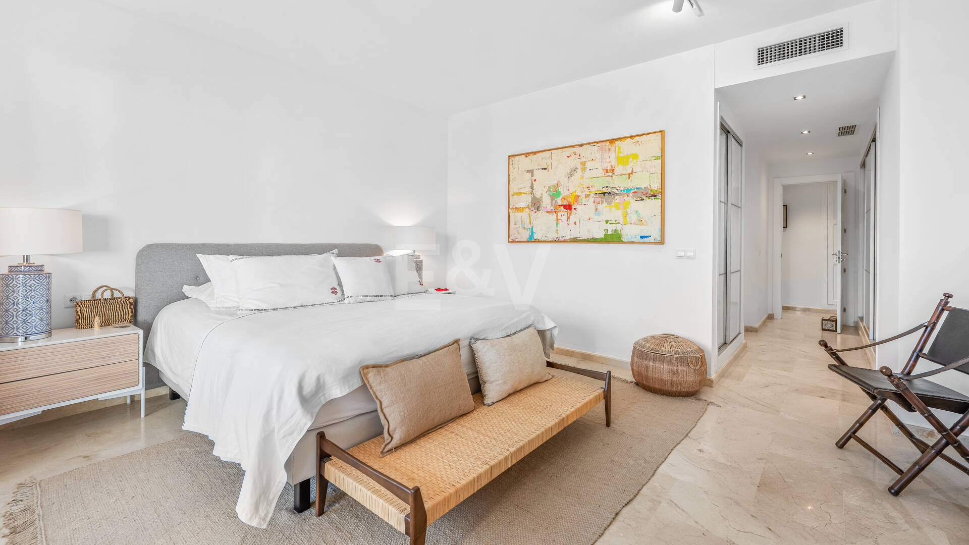 Apartament z ogrodem przy plaży w kompleksie Palm Beach