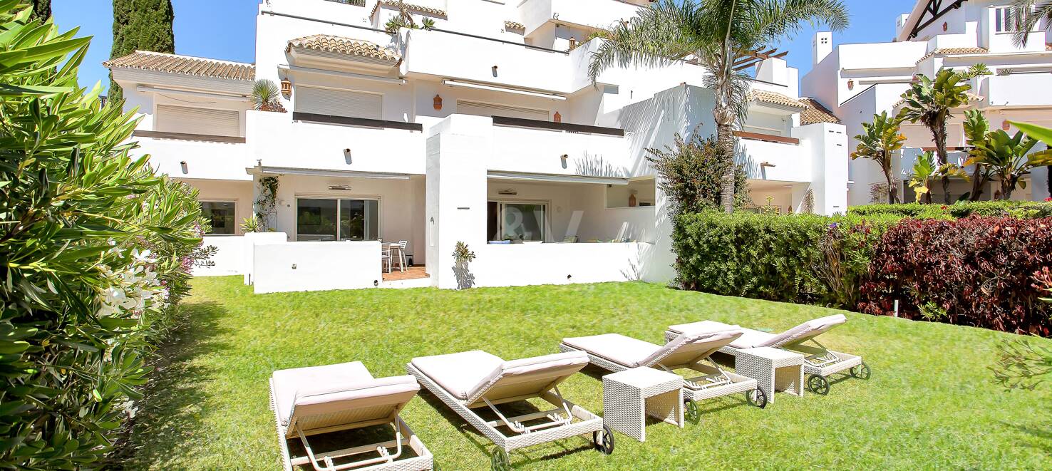 Gartenwohnung in Strandnähe im Palm Beach Komplex, Los Monteros, Marbella Ost
