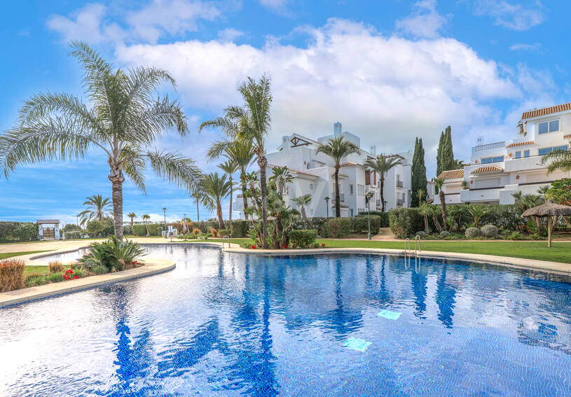 Beachfront Garden Lägenhet i Palm Beach Complex