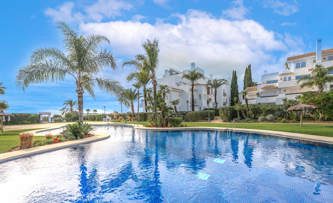 Beachfront Garden Lägenhet i Palm Beach Complex