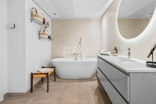 Beachfront Garden Lägenhet i Palm Beach Complex