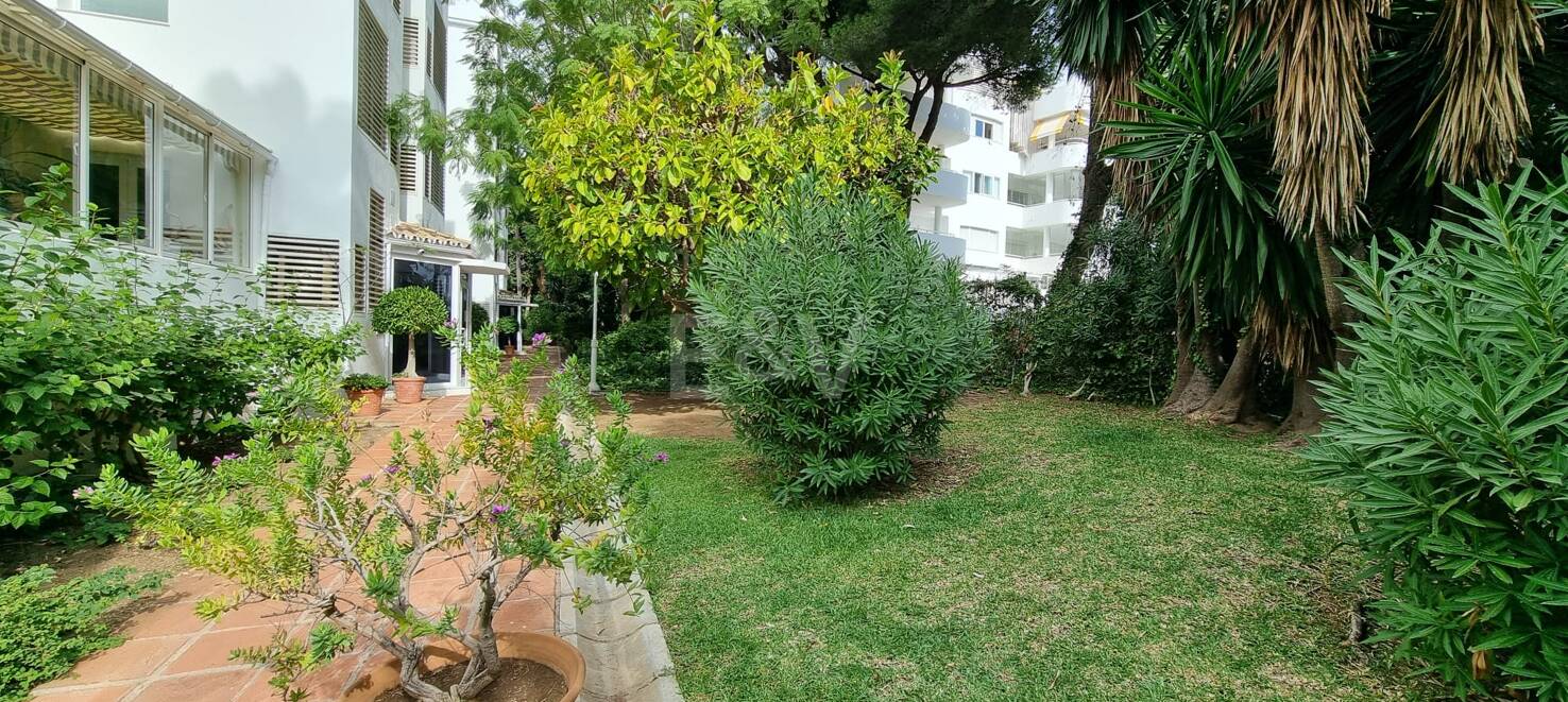 Spacious Sea-View Apartment in Torre Real – Marbella for Long Term Rental