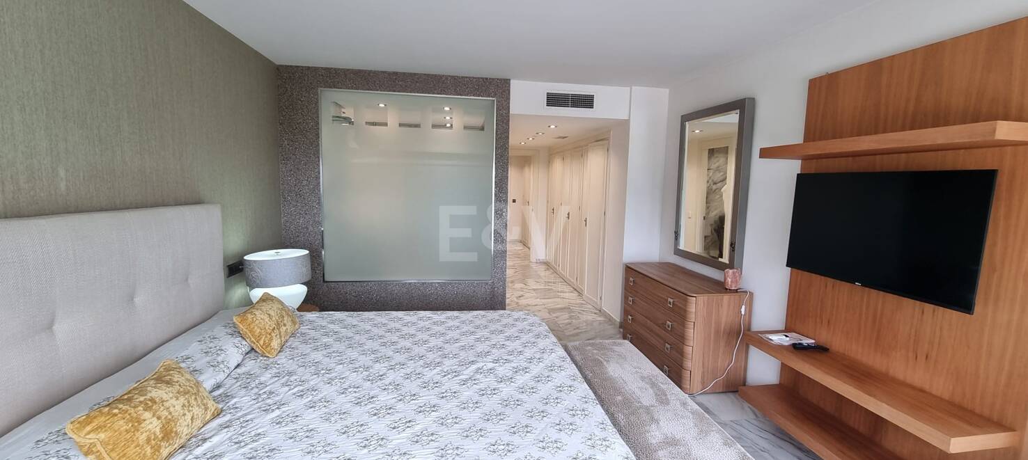 Spacious Sea-View Apartment in Torre Real – Marbella for Long Term Rental