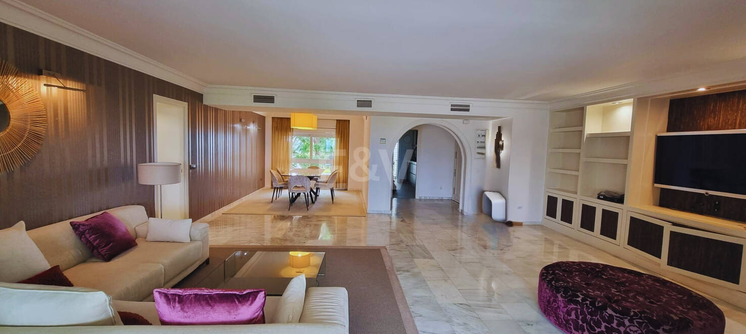 Spacious Sea-View Apartment in Torre Real – Marbella for Long Term Rental