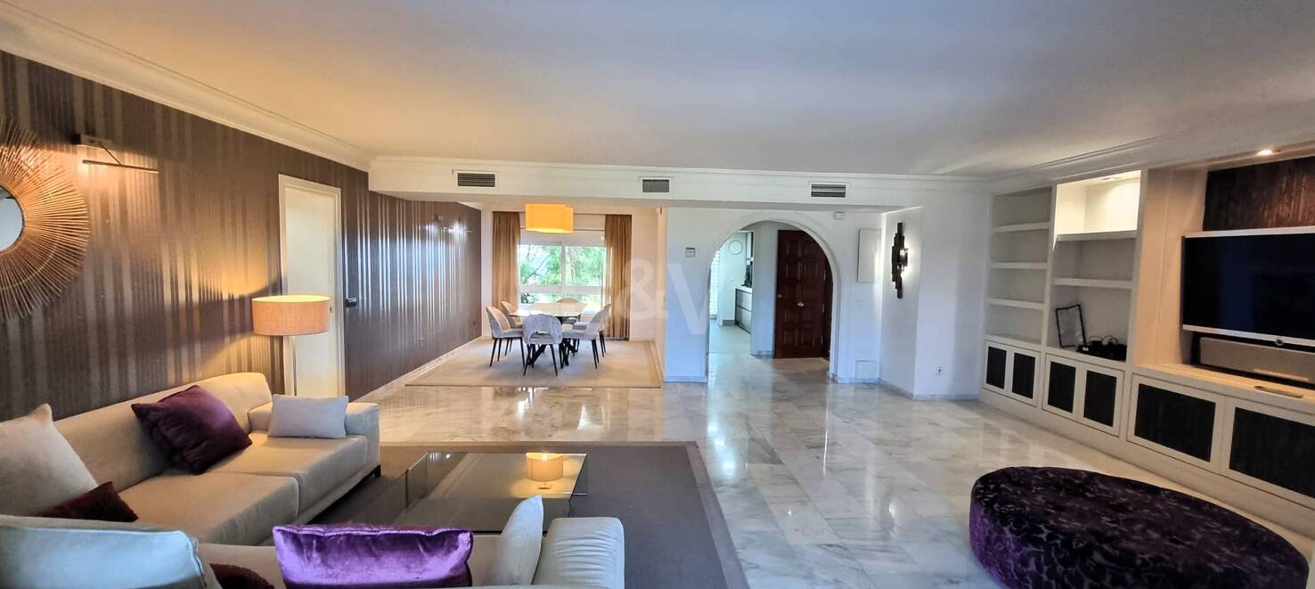 Spacious Sea-View Apartment in Torre Real – Marbella for Long Term Rental