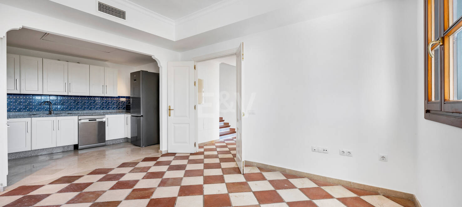 Charming Andalusian Townhouse with Breathtaking Sea and Mountain Vistas