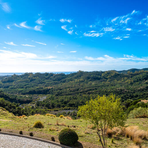 Charming Andalusian Townhouse with Breathtaking Sea and Mountain Vistas
