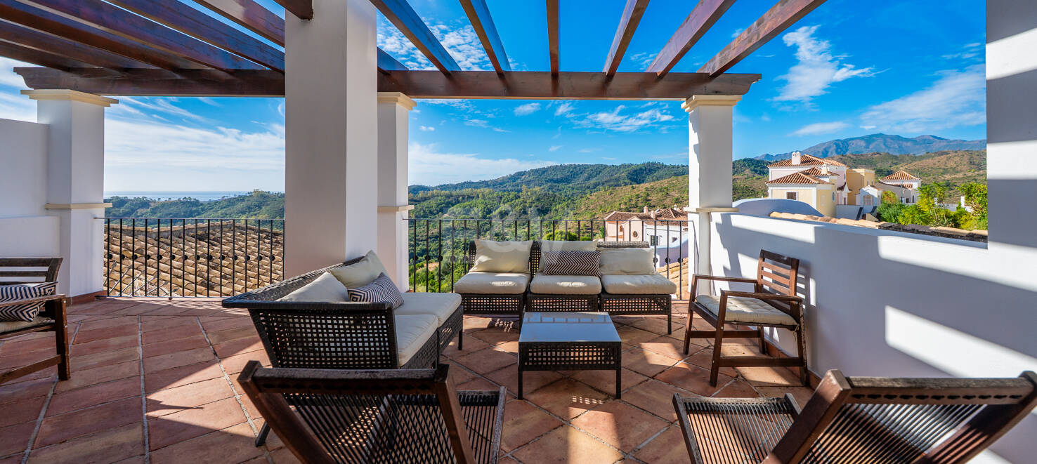 Idyllic Andalusian Townhouse with Captivating Nature and Sea-Infused Views