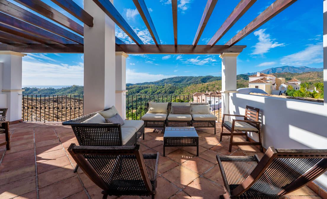 Idyllic Andalusian Townhouse with Captivating Nature and Sea-Infused Views