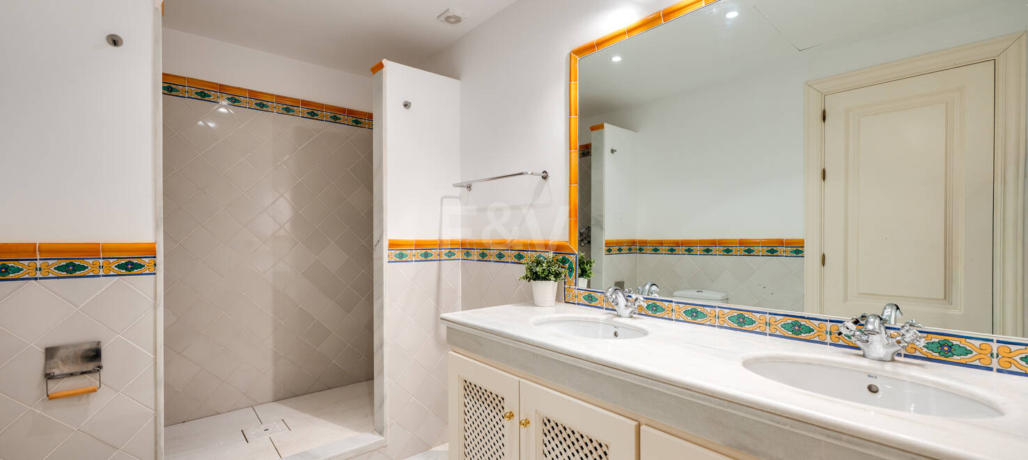 Idyllic Andalusian Townhouse with Captivating Nature and Sea-Infused Views