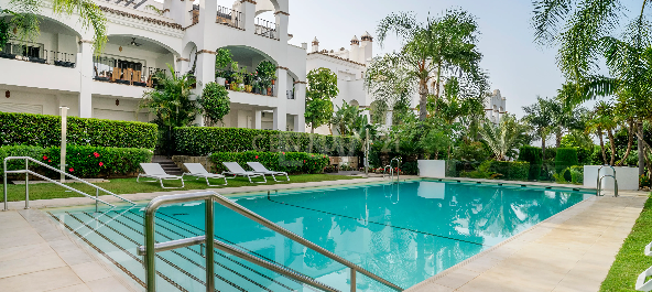 Appartement à louer en Marbella Golden Mile, Marbella (Toutes les zones)