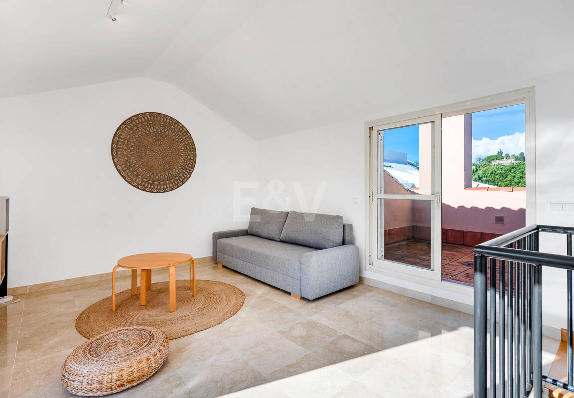 Duplex-Penthouse nur wenige Schritte vom Strand entfernt