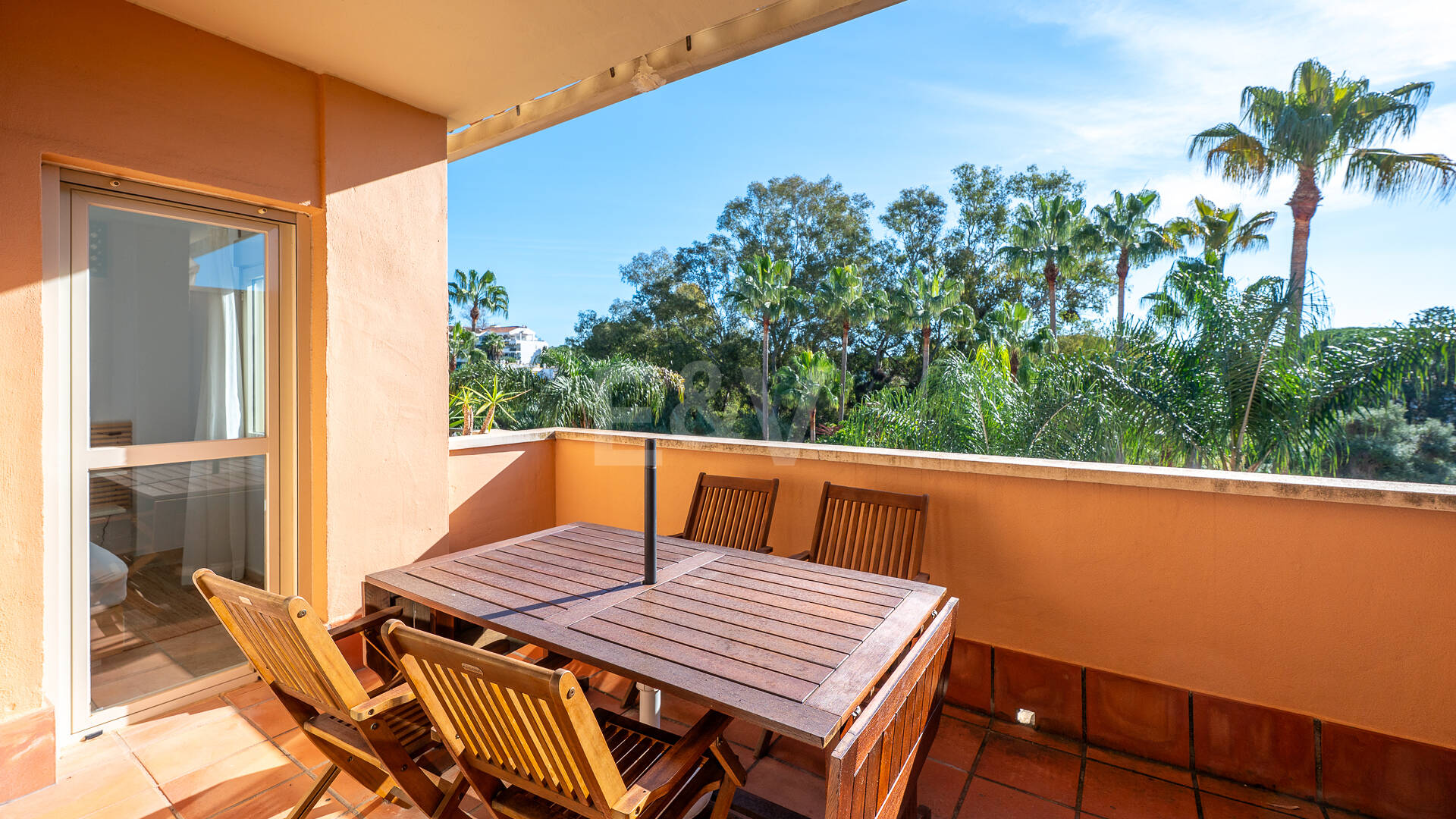 Duplex-Penthouse nur wenige Schritte vom Strand entfernt