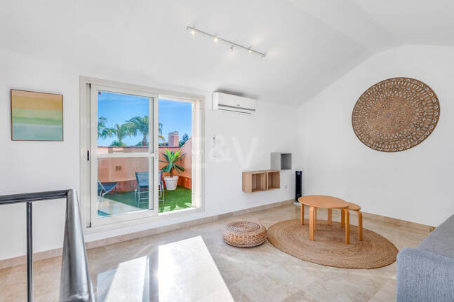 Duplex-Penthouse nur wenige Schritte vom Strand entfernt