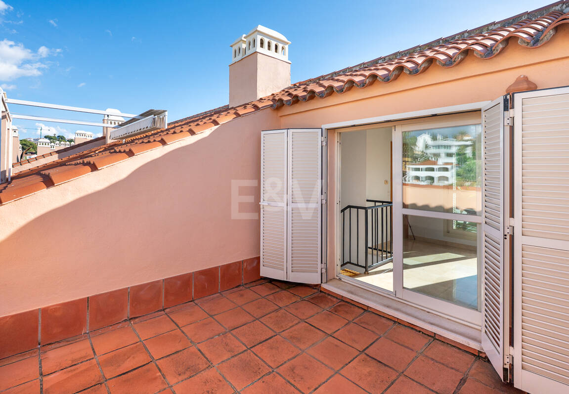 Duplex-Penthouse nur wenige Schritte vom Strand entfernt