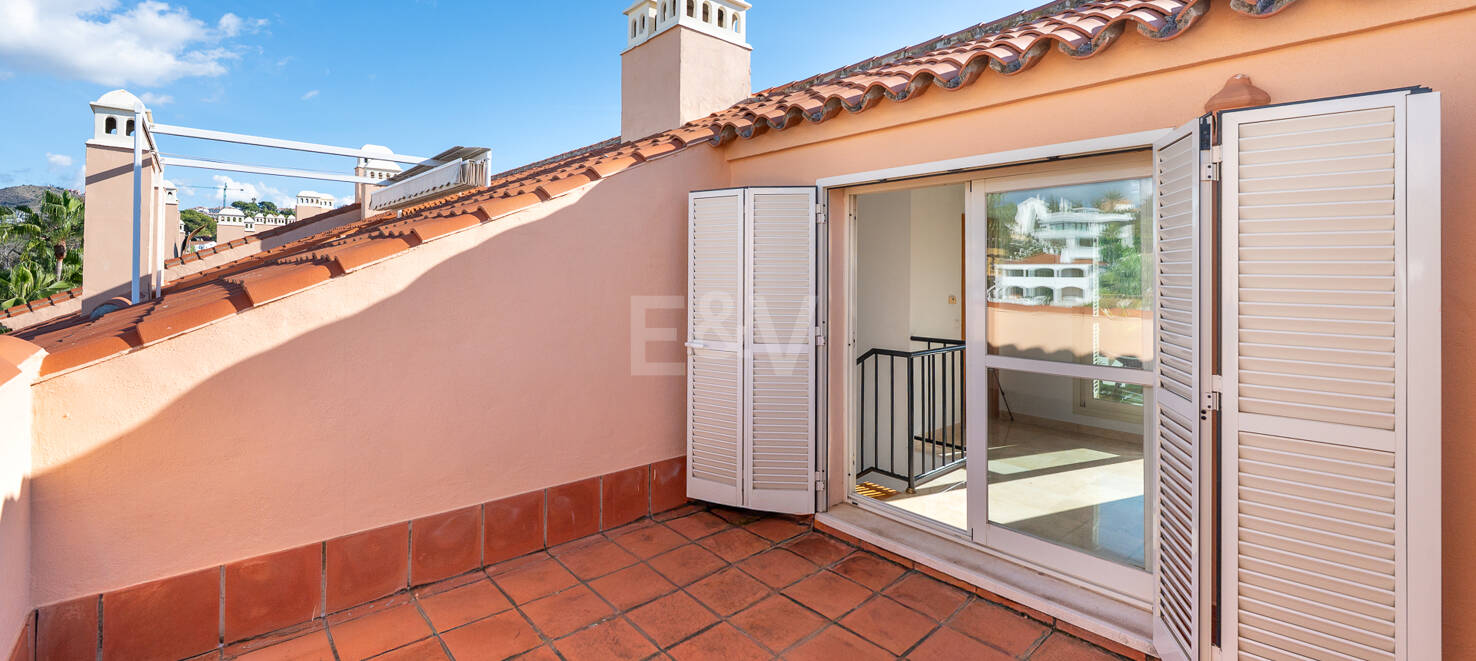 Ático Dúplex a Pocos Pasos de la Playa