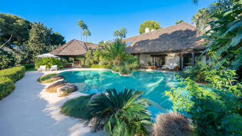 Villa direkt am Golfplatz in einer gesicherten Wohnanlage