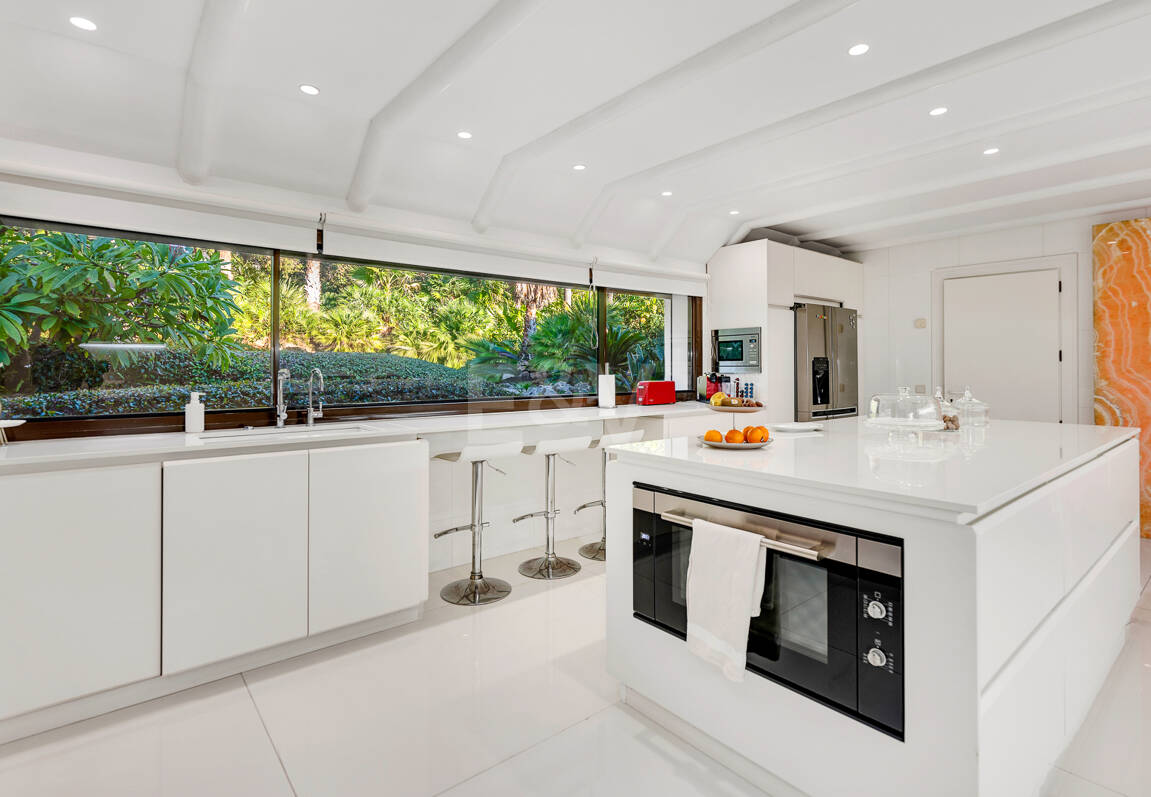 Villa Front Line Golf dans une communauté fermée