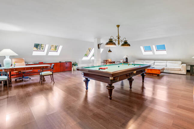 Villa Front Line Golf dans une communauté fermée