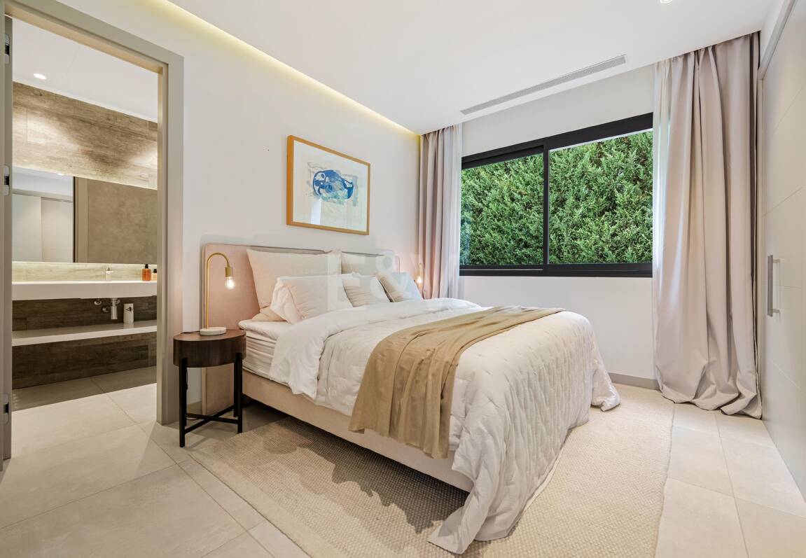 Luxuriöse zeitgemäße Villa nur wenige Minuten von Puerto Banús entfernt