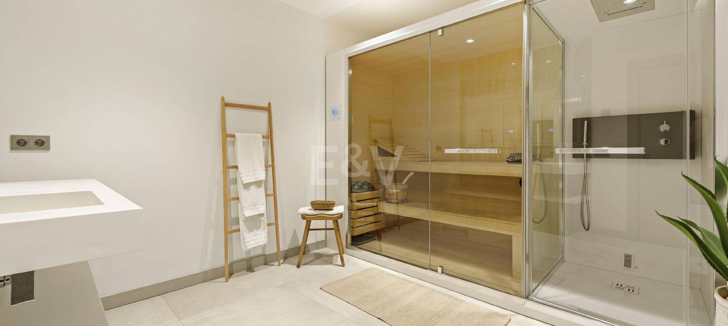 Luxuriöse zeitgemäße Villa nur wenige Minuten von Puerto Banús entfernt