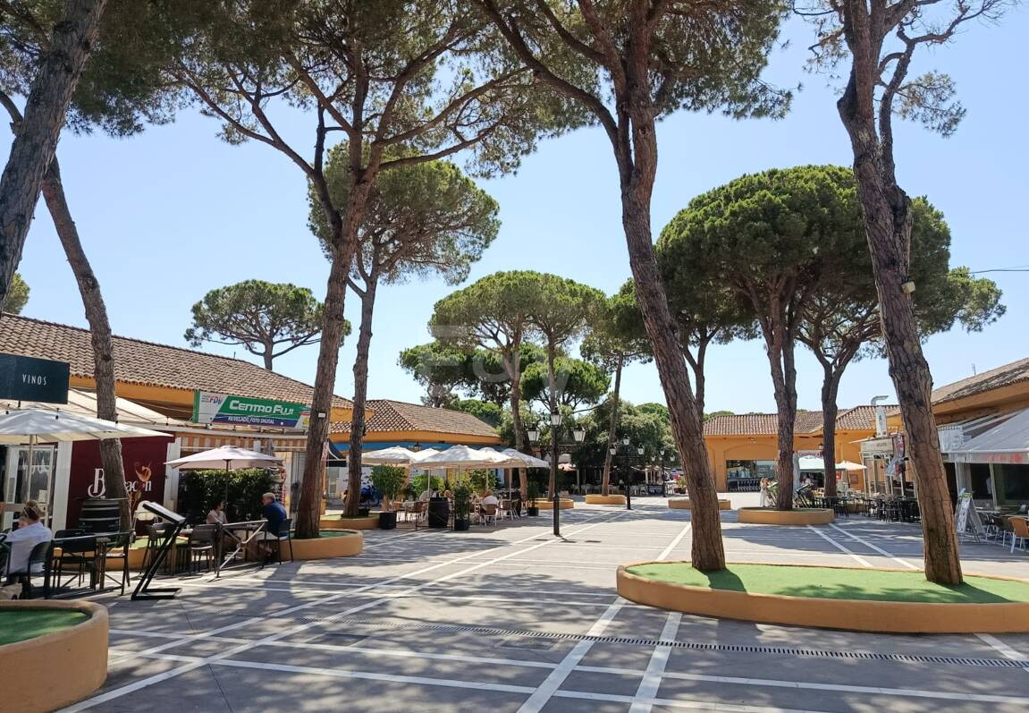 Newly Built Contemporary Villa in an Exclusive Residential Area