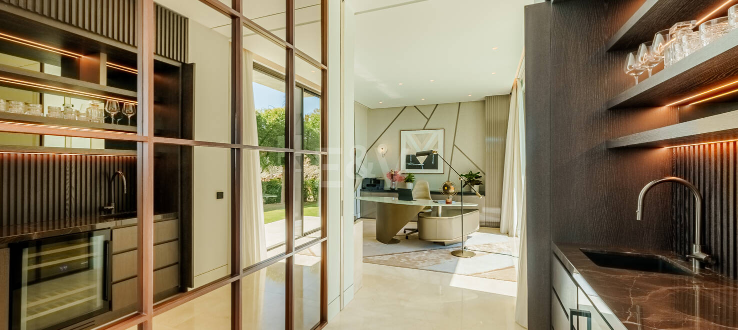 Ein zeitgenössisches Refugium mit atemberaubendem Meerblick