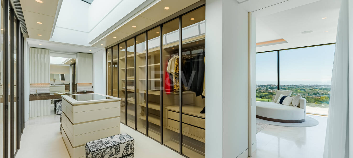 Ein zeitgenössisches Refugium mit atemberaubendem Meerblick