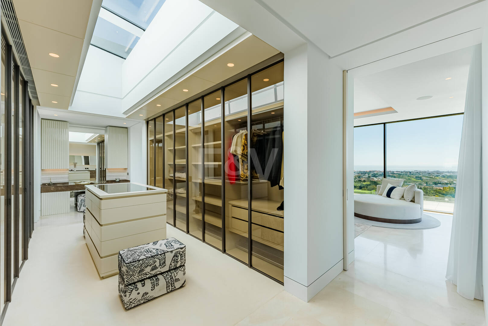 Un santuario contemporáneo con impresionantes vistas al mar