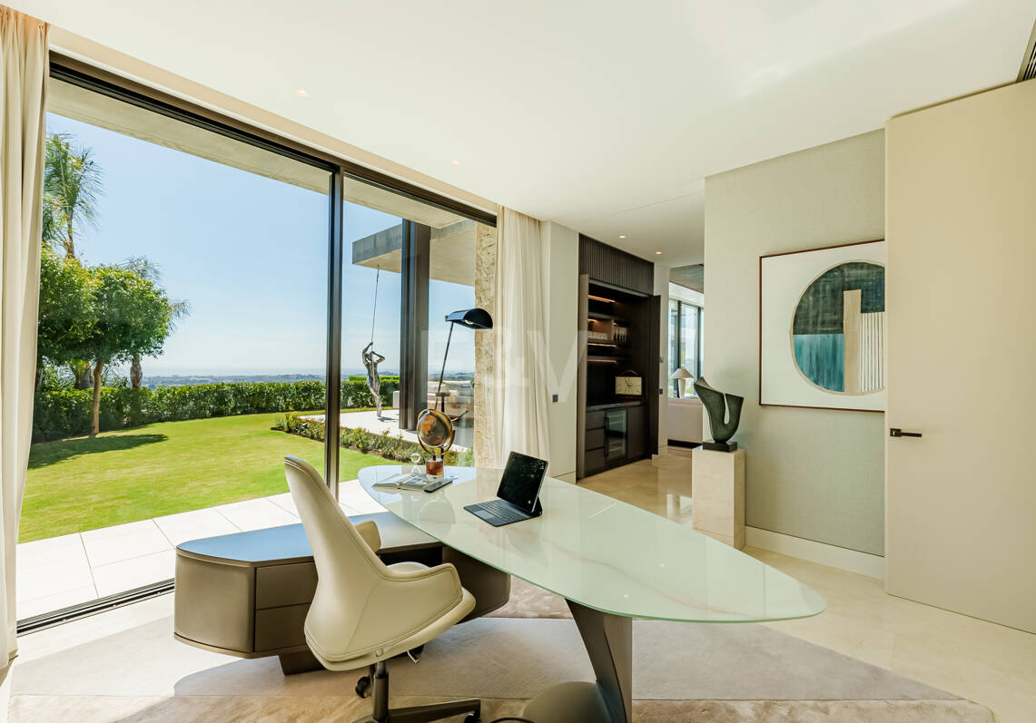 Masterpiece-Villa moderne Vue imprenable sur la mer