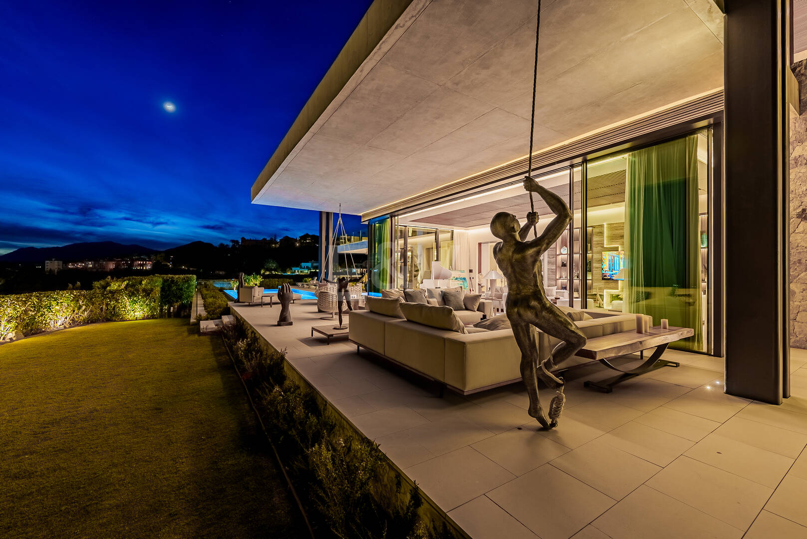 Un santuario contemporáneo con impresionantes vistas al mar