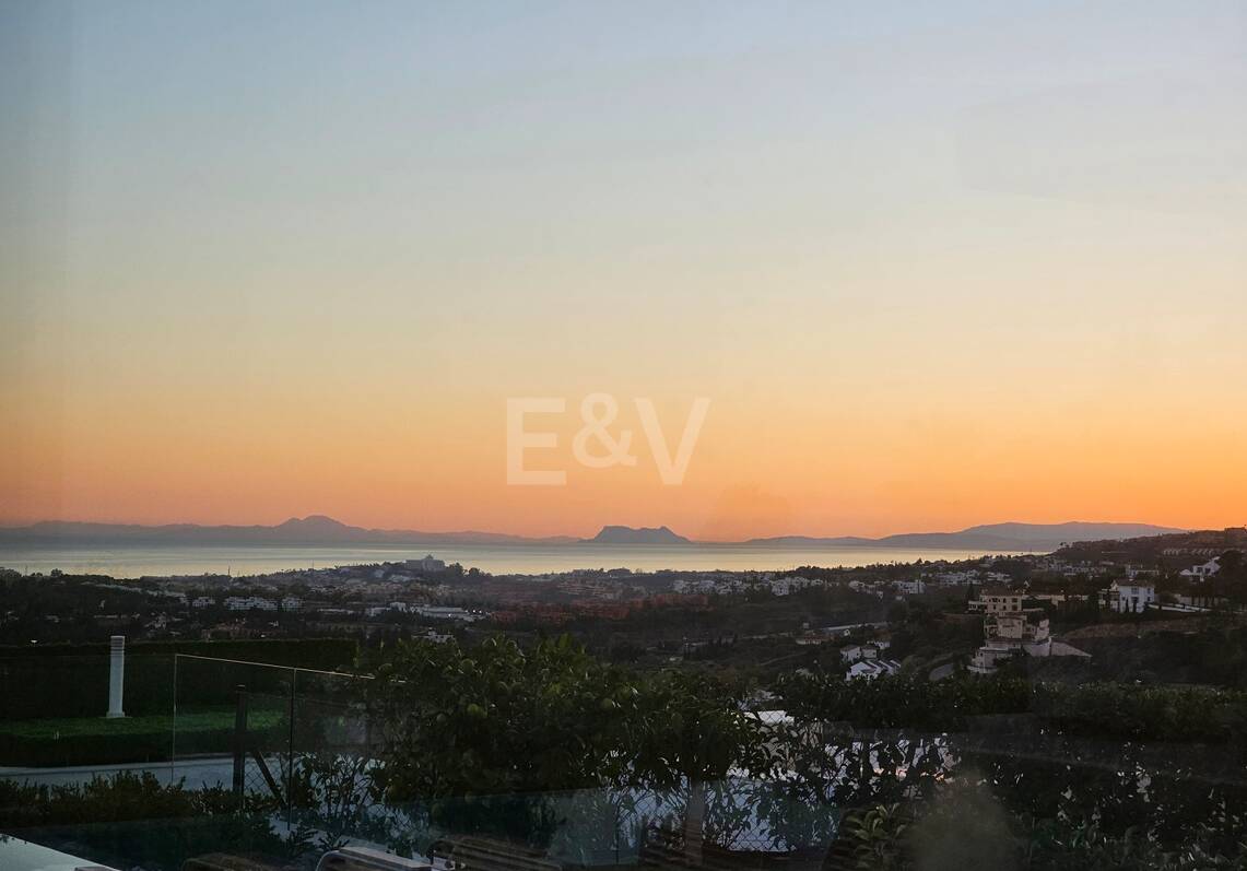 Masterpiece-Villa moderne Vue imprenable sur la mer